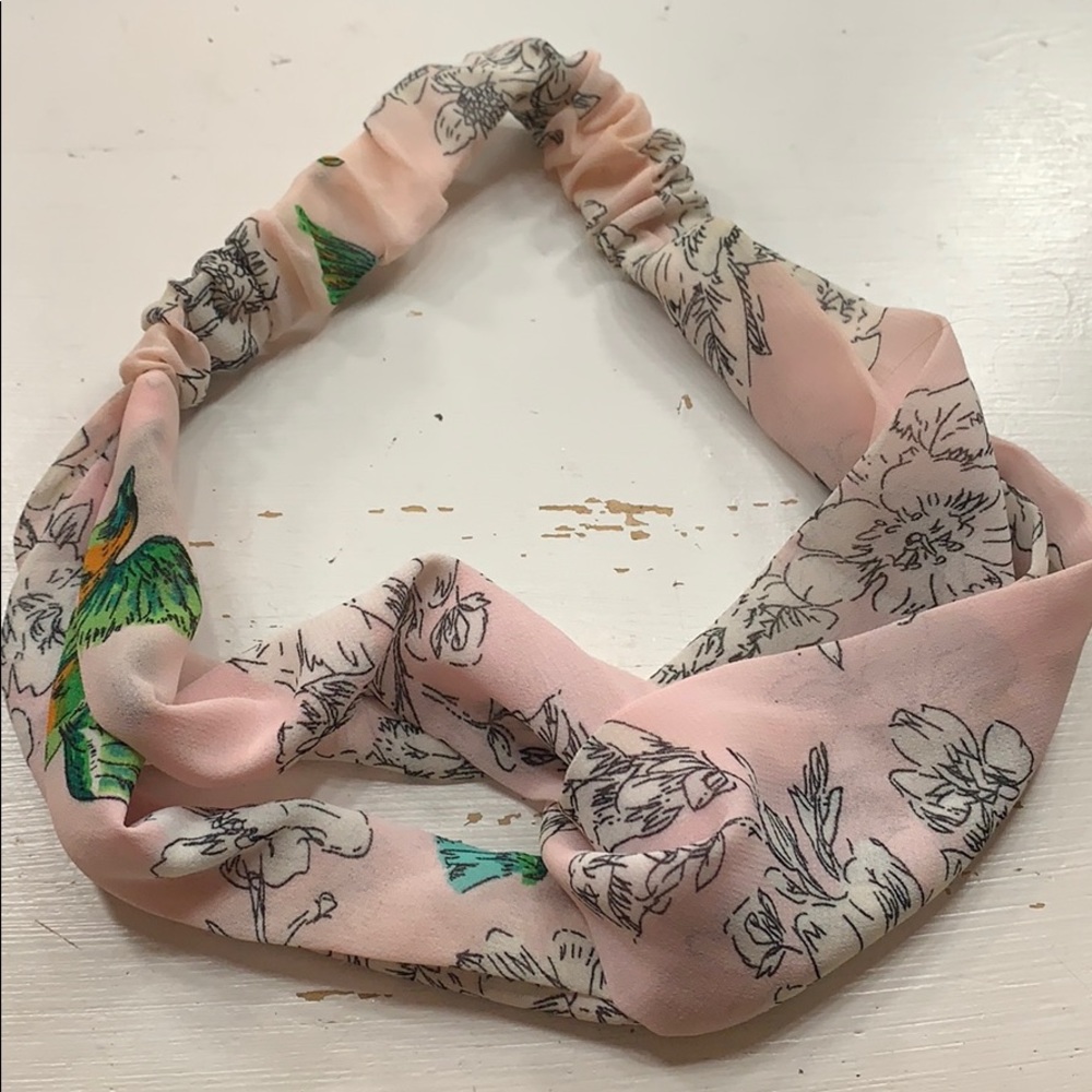 Flowery headband